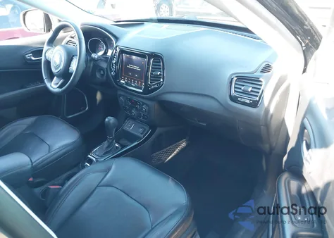 2019 Jeep Compass Limited Fwd из США, поврежденный, VIN 3C4NJCCB5KT809209